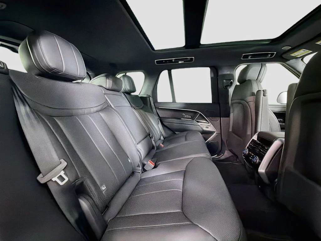 New 2026 Varesine Blue Land Rover SE image 29