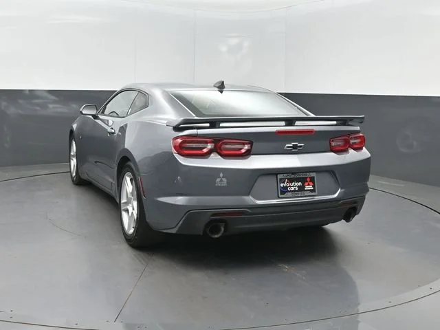 Used 2019 Gray Chevrolet 1LT image 19