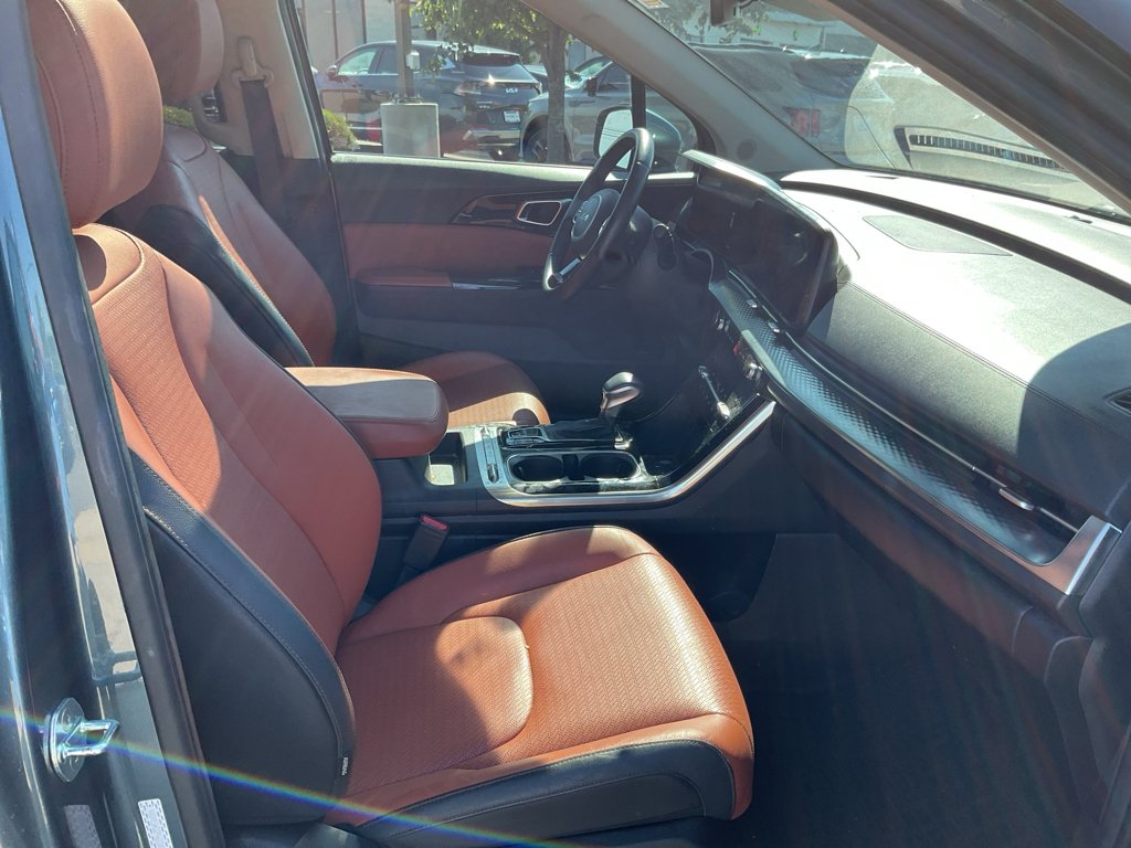 Used 2023 Astra Blue Kia SX Prestige image 12