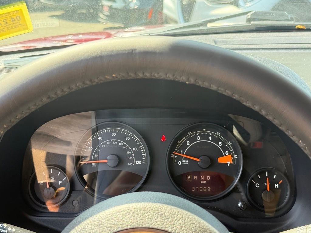 Used 2016 Red Jeep Latitude image 14