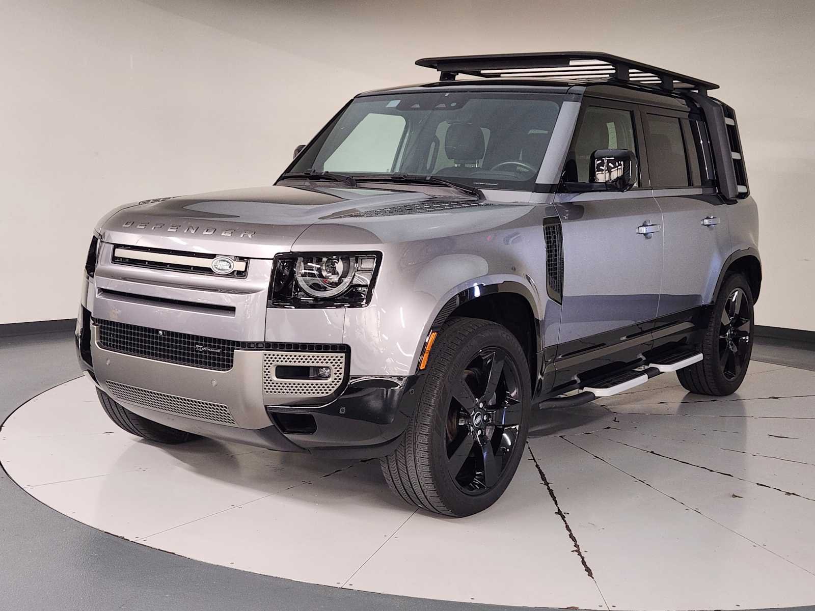 Pre-Owned 2023 Land Rover Defender X-Dynamic SE