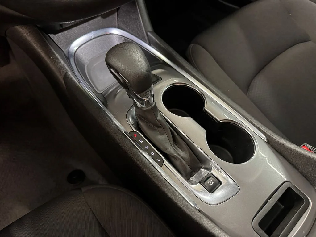 Used 2023 Blue Chevrolet LT image 23