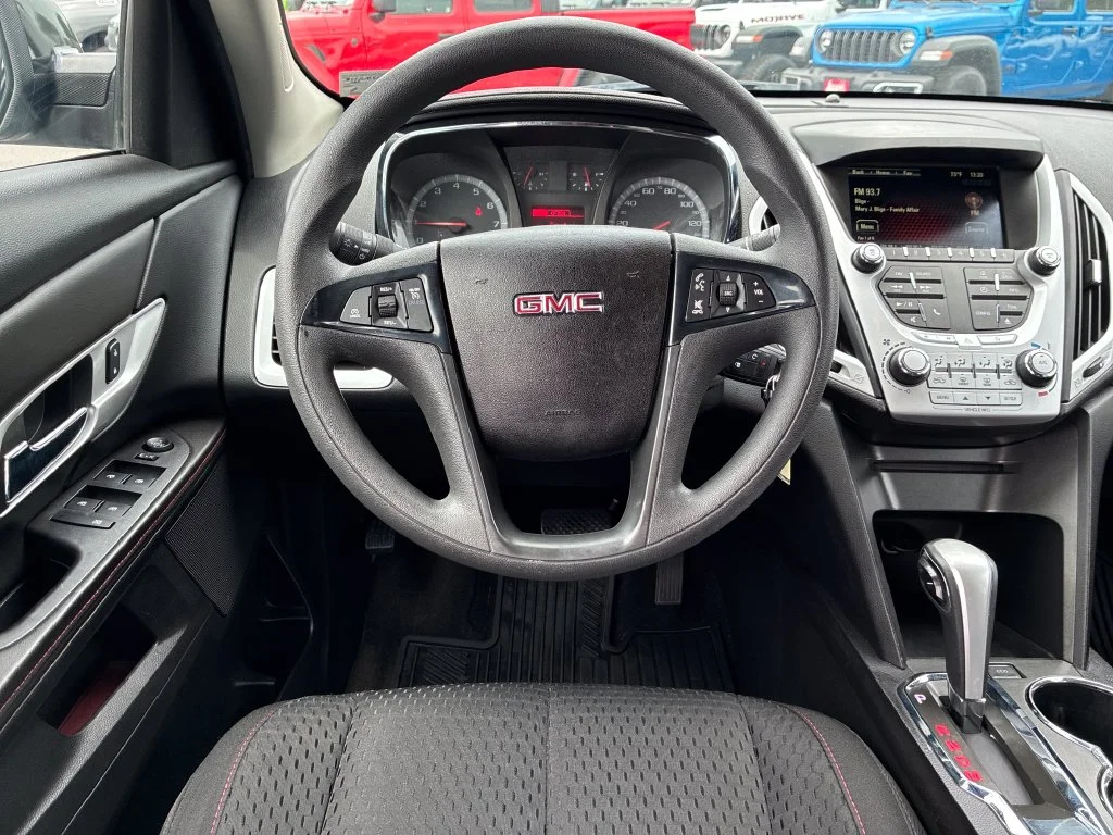 Used 2015 Black GMC SLE-1 image 14