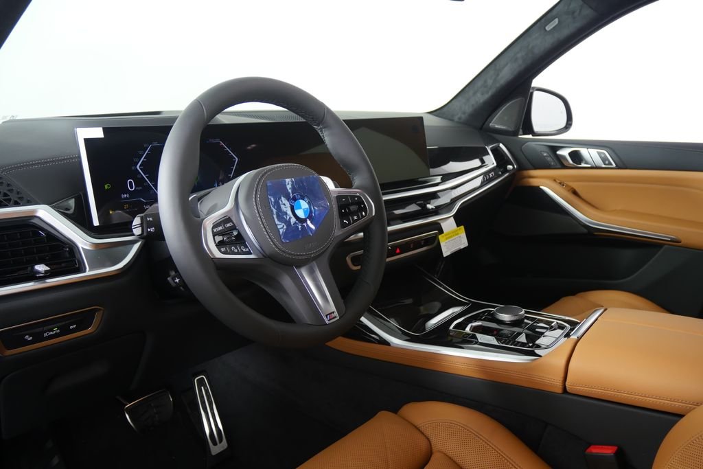 Used 2026 Carbon Black Metallic BMW xDrive40i image 13
