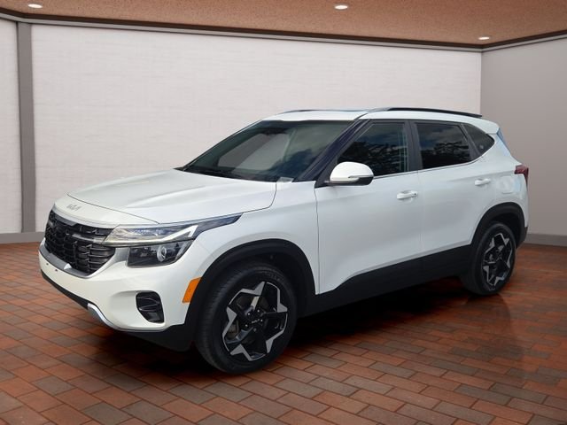 Used 2024 Snow White Pearl Kia EX image 28