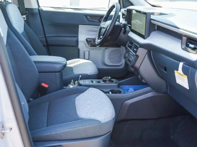 2025 Ford Maverick XLT - Photo 39