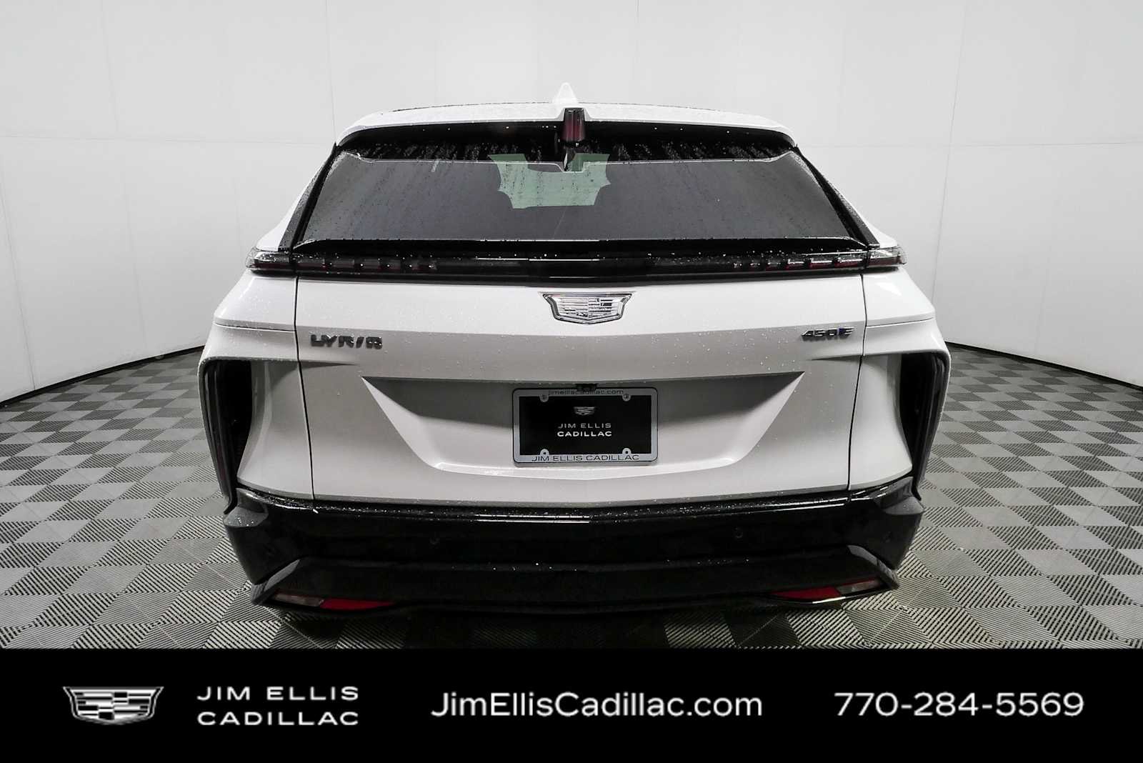 Certified Used 2024 Crystal White Tricoat Cadillac Sport 1 image 28