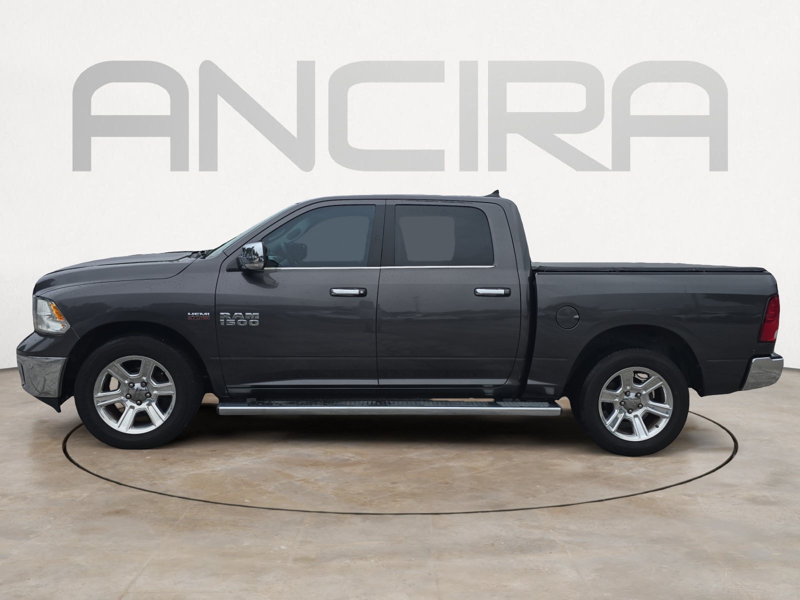 Used 2017 Granite Crystal Metallic Clearcoat Ram Lone Star Silver image 7