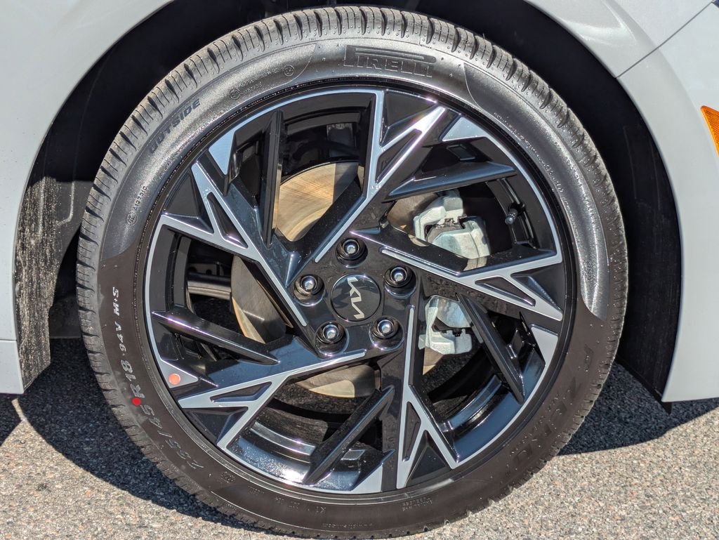 New 2026 Wolf Gray Kia GT-Line FWD image 11