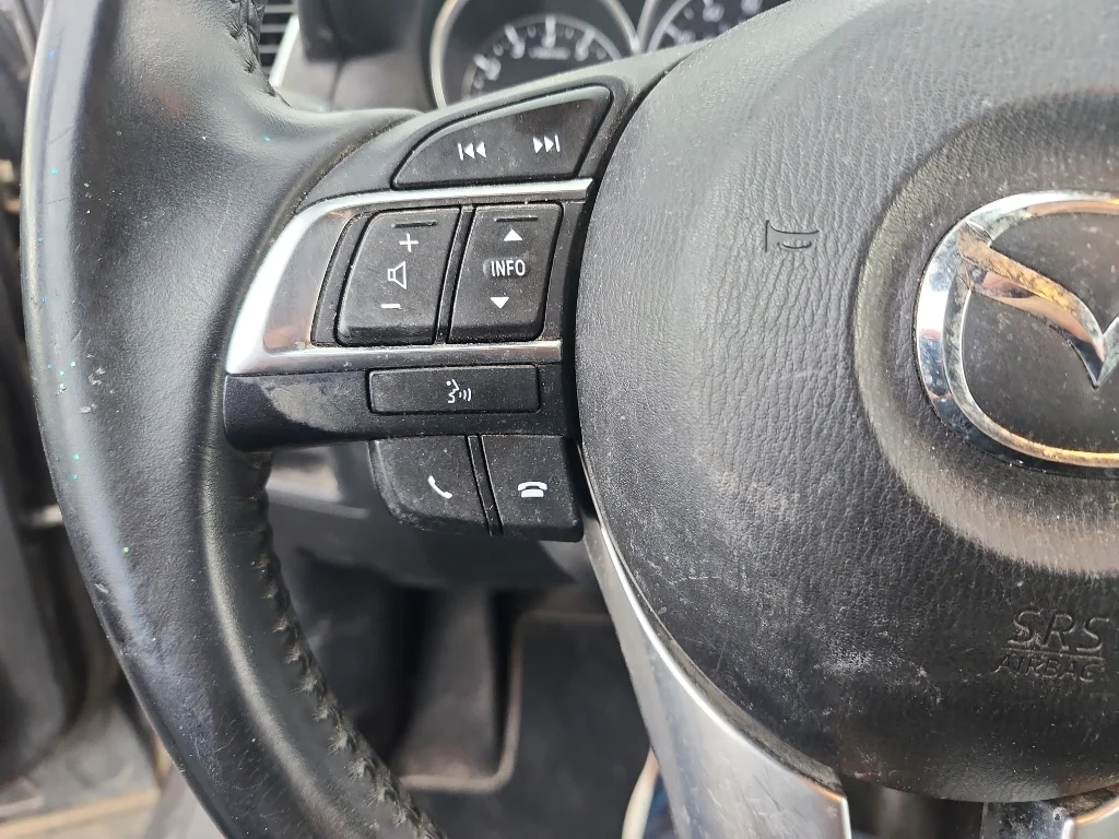 Used 2016 Titanium Flash Mica Mazda Grand Touring image 18