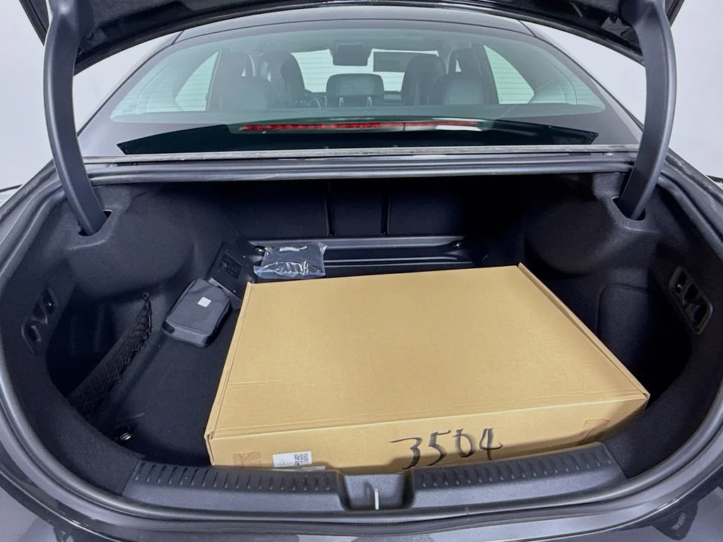 New 2026 Graphite Gray Metallic Mercedes-Benz E 450 image 27