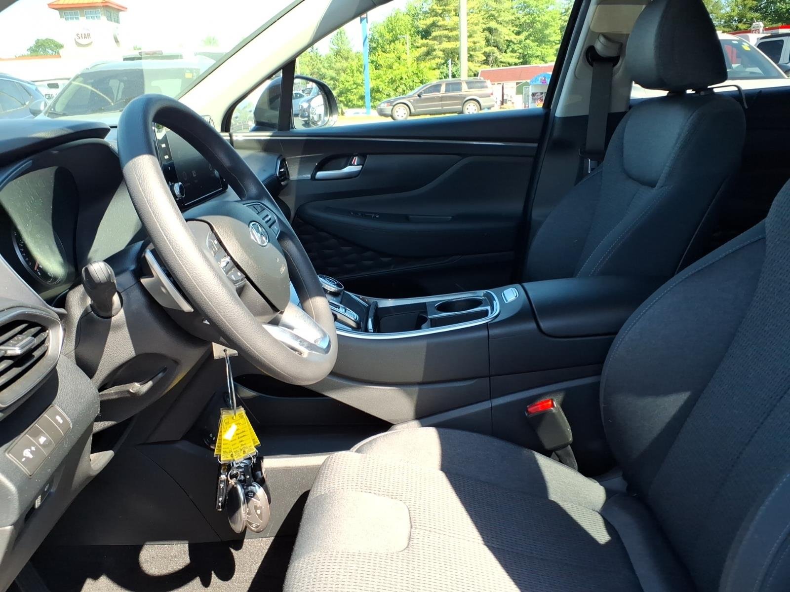 2023 Hyundai Santa Fe SE - Photo 22