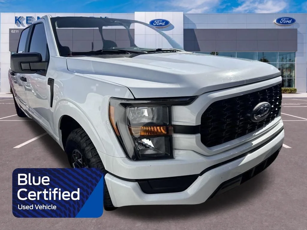 2023 Ford F-150 XL SuperCrew 5-1/2 Box's photo