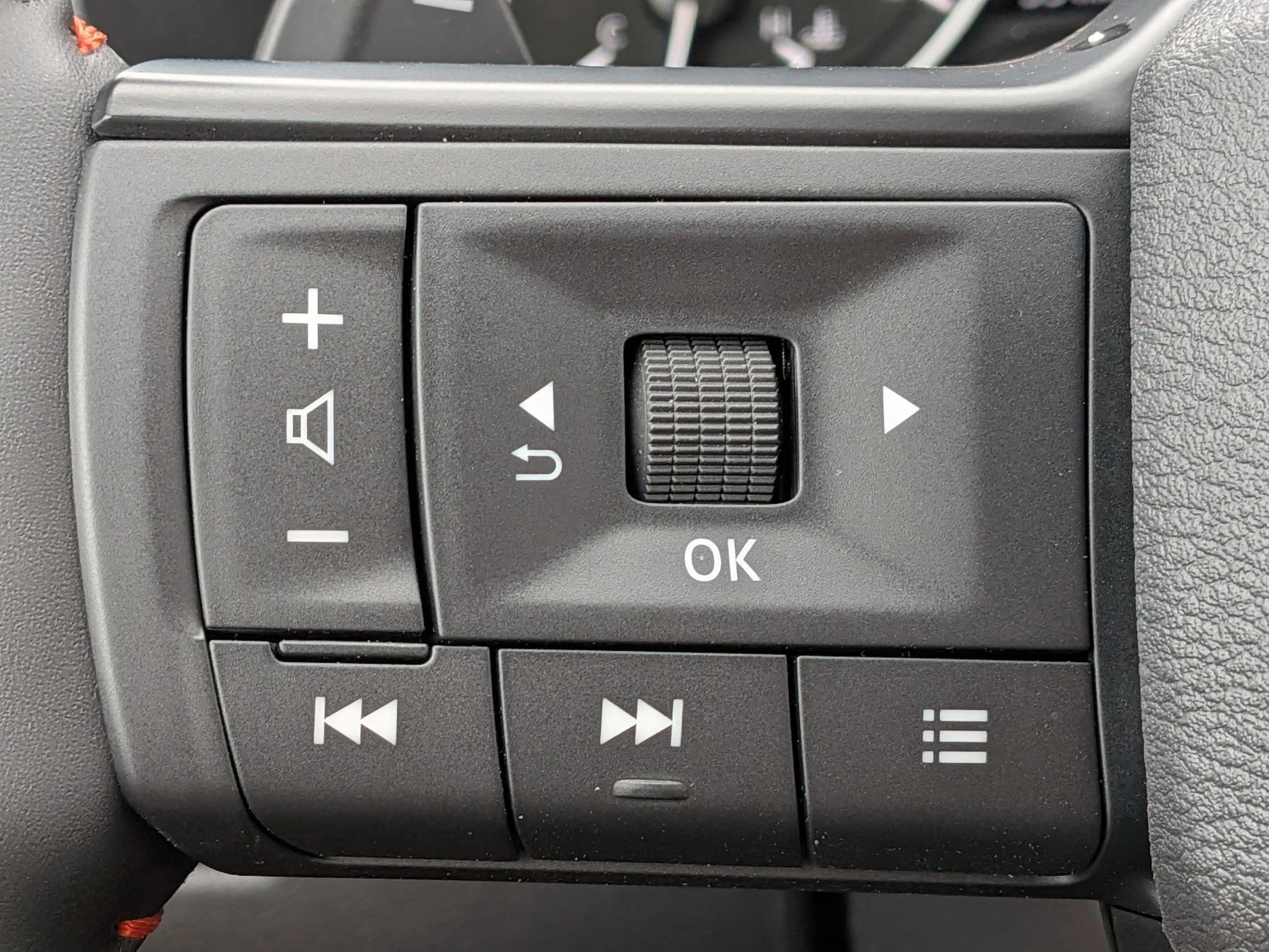 New 2026 Boulder Gray Pearl Nissan Rock Creek® image 14