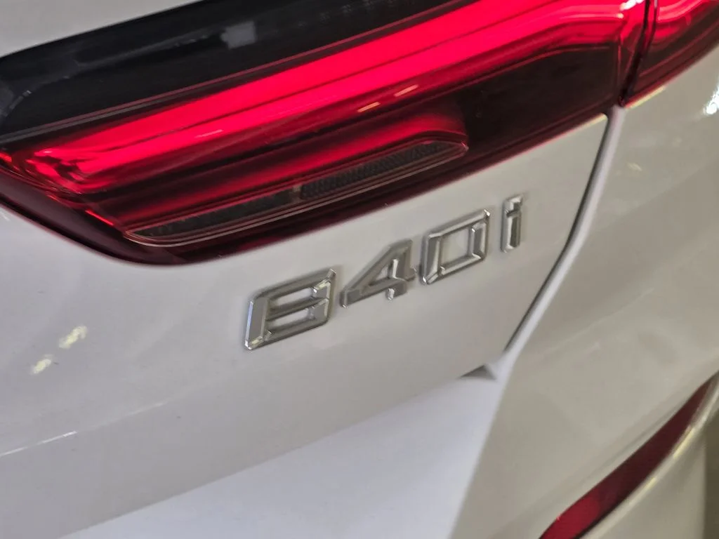2026 BMW 8 Series 840i - Photo 6