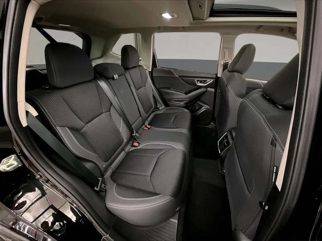 Used 2022 Black Subaru Premium image 31
