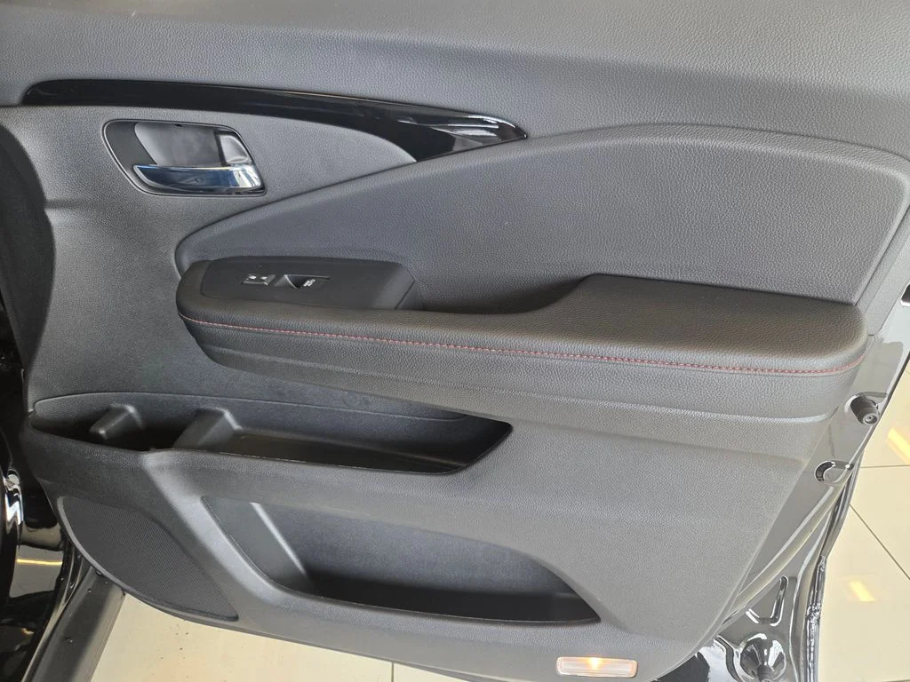 New 2026 Crystal Black Pearl Honda Black Edition image 27