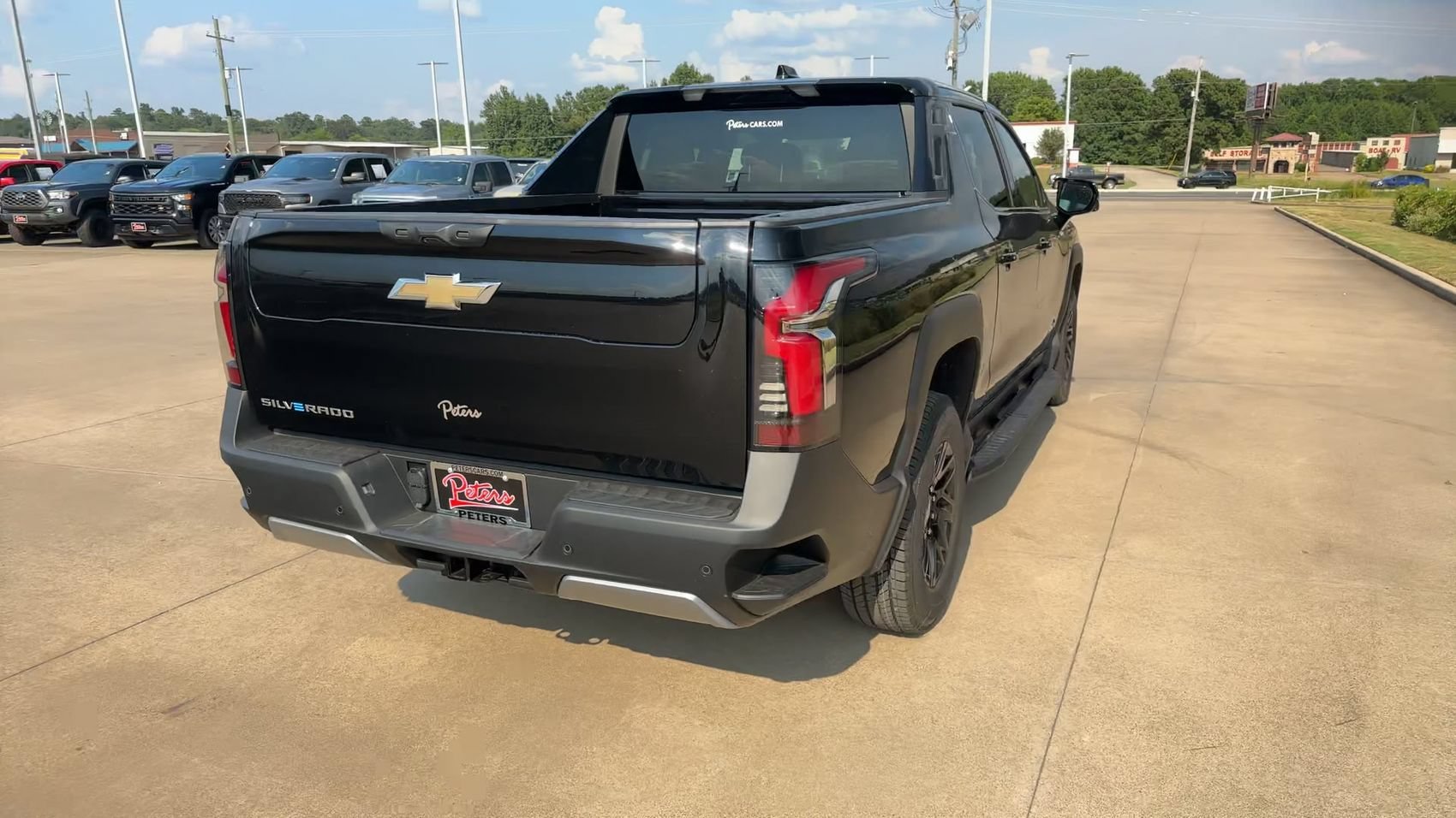 2026 Chevrolet Silverado EV LT - Photo 7