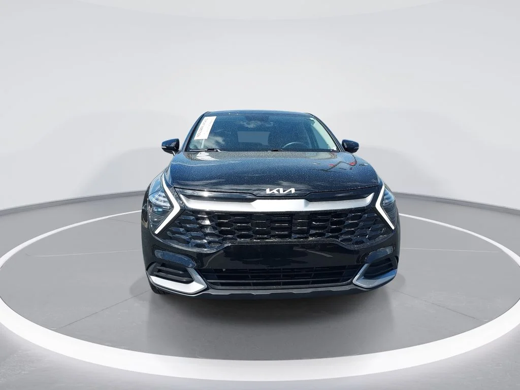 Used 2025 Black Kia EX image 3