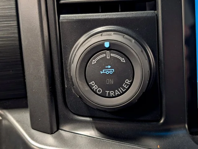 Used 2024 Gray Ford XLT image 26