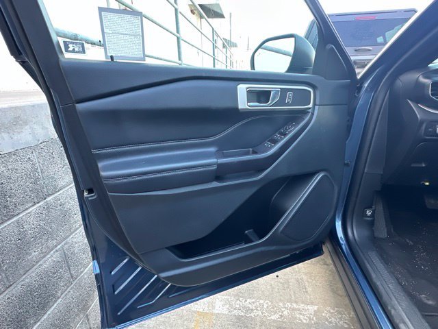 Used 2020 Blue Ford XLT image 11