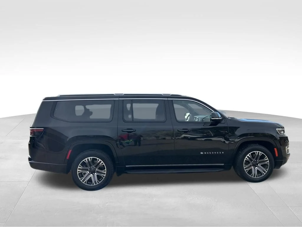 Used 2024 Black Jeep Series II image 7