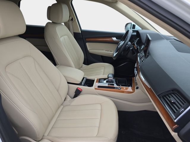 Used 2021 White Audi 45 Premium image 12