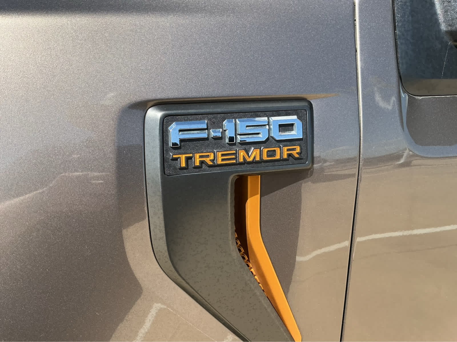 Used 2022 Stone Gray Metallic Ford Tremor image 10