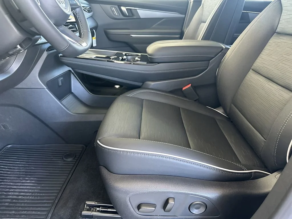 2026 Buick Enclave Sport Touring - Photo 15