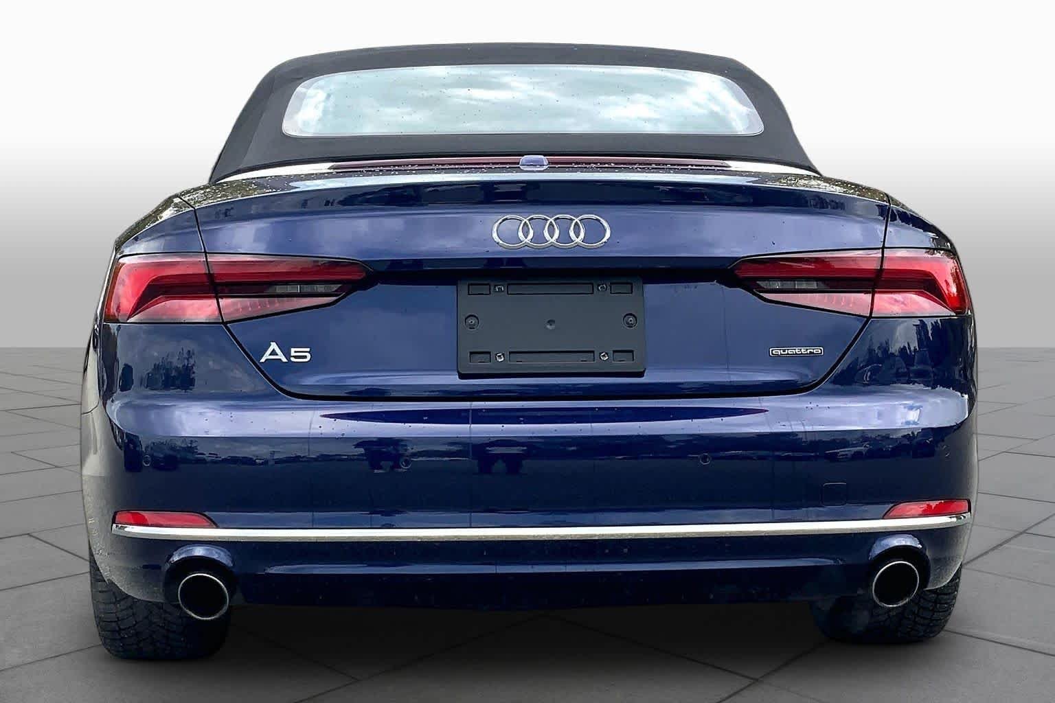 Used 2019 Navarra Blue Metallic/Black Roof Audi Premium Plus image 5