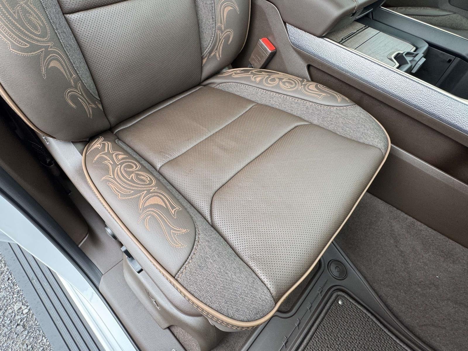 New 2026 Ivory White Tri-Coat Pearl-Coat Exterior Paint RAM Longhorn image 14