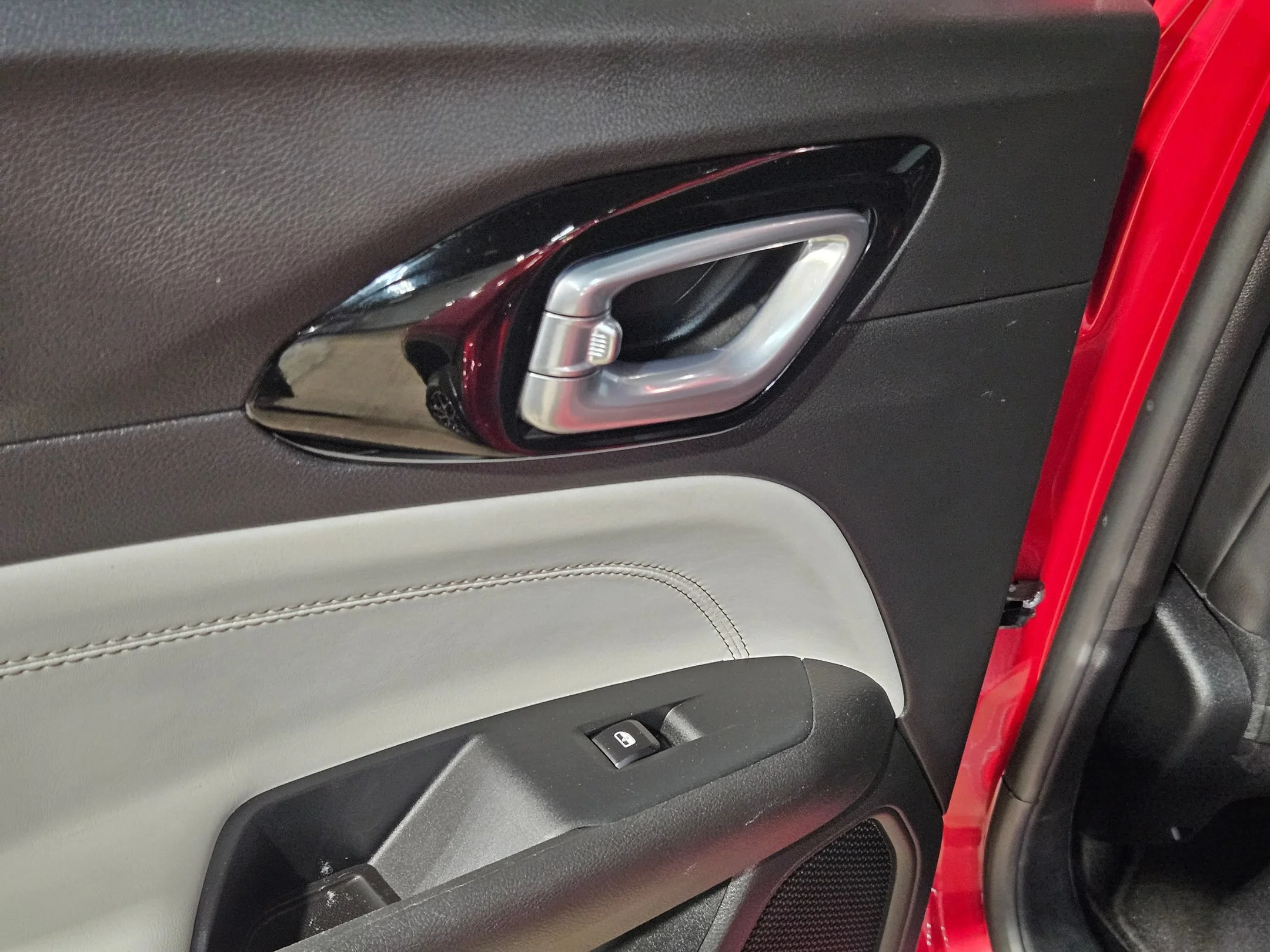 2025 Jeep Compass Limited - Photo 34
