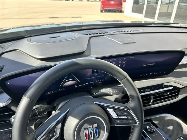Used 2025 BLACK BUICK Preferred image 28