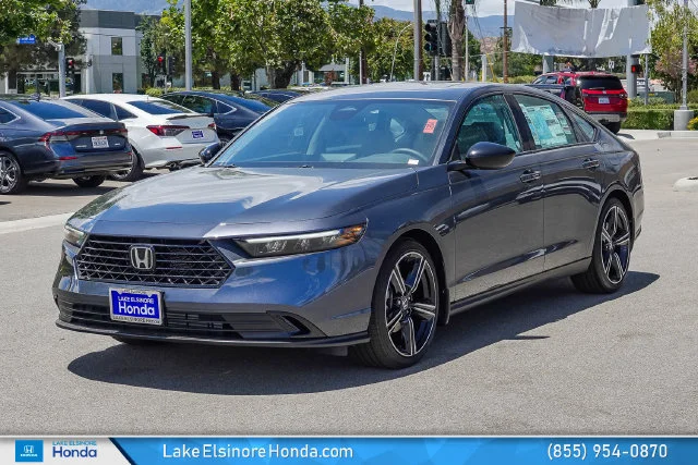 New 2026 Meteorite Gray Metallic Honda SE image 4