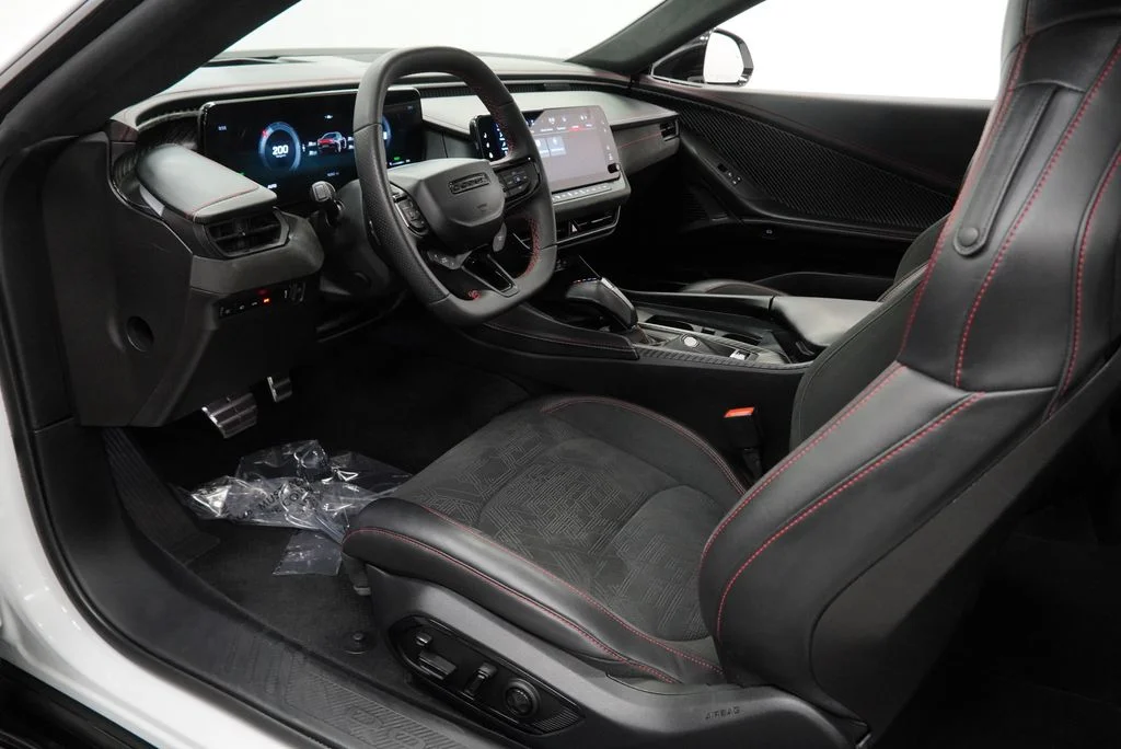 Used 2024 White Dodge R/T Scat Pack Track Pack image 18