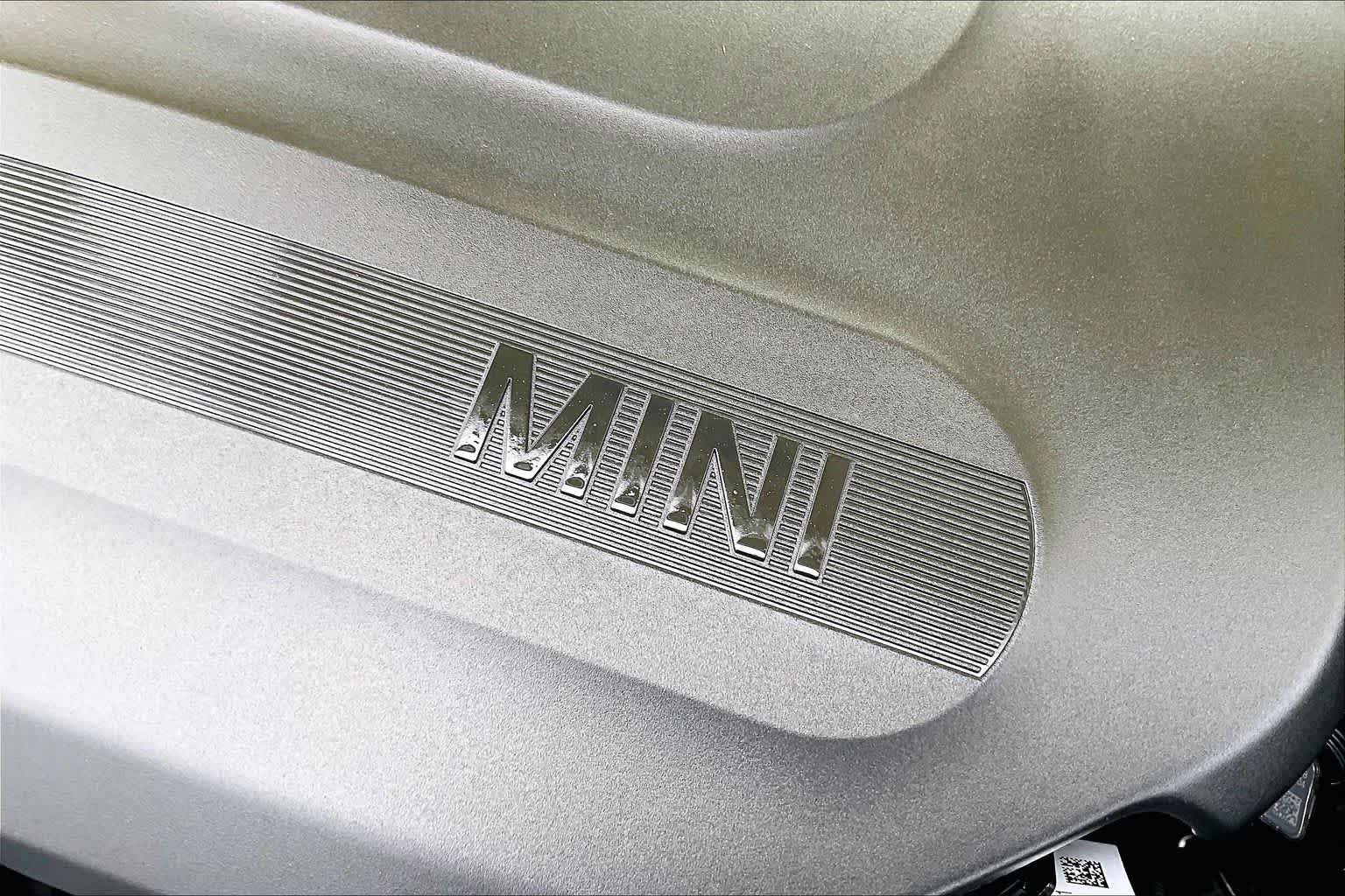 Used 2025 Sunny Side Yellow MINI Cooper S image 31