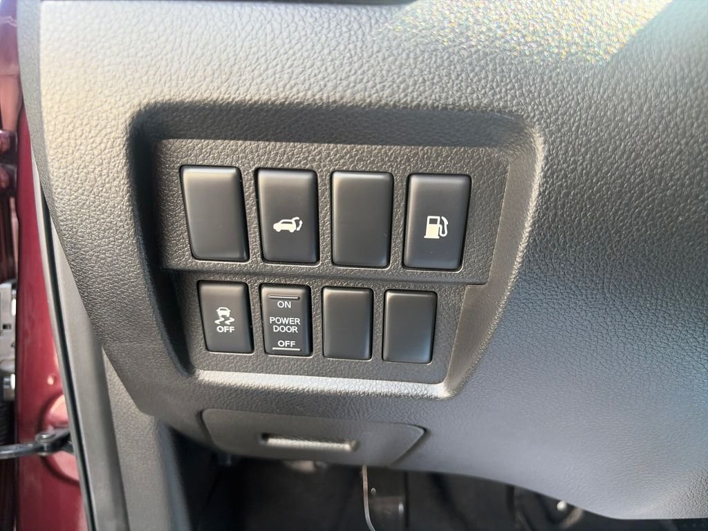 Used 2014 Midnight Nissan SV image 30