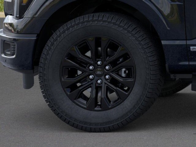 New 2026 Agate Black Metallic Ford LARIAT image 38