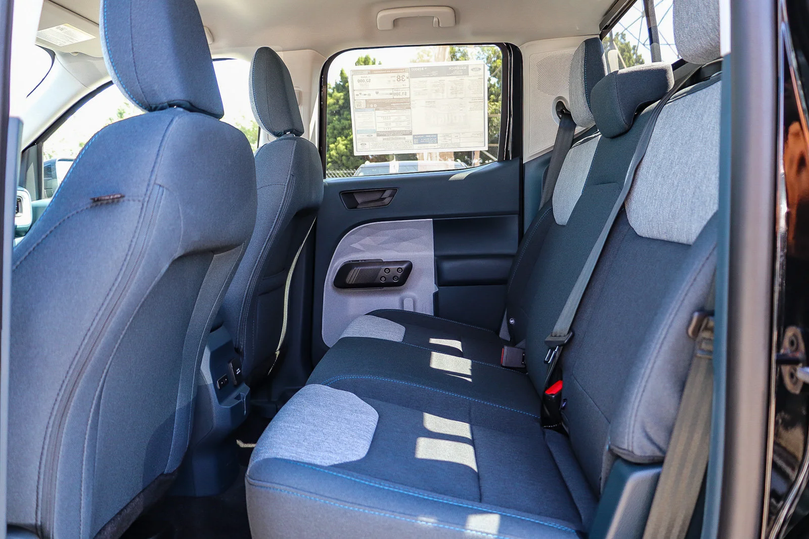 New 2026 Shadow Black Ford XLT image 21