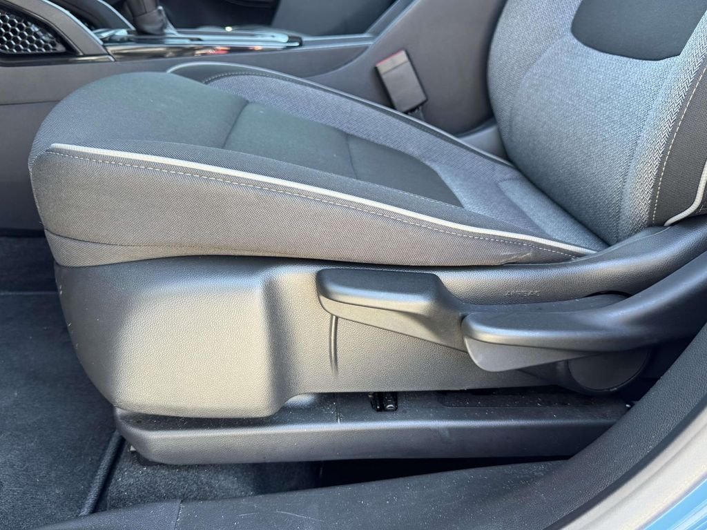 Used 2024 Blue Chevrolet LT image 19