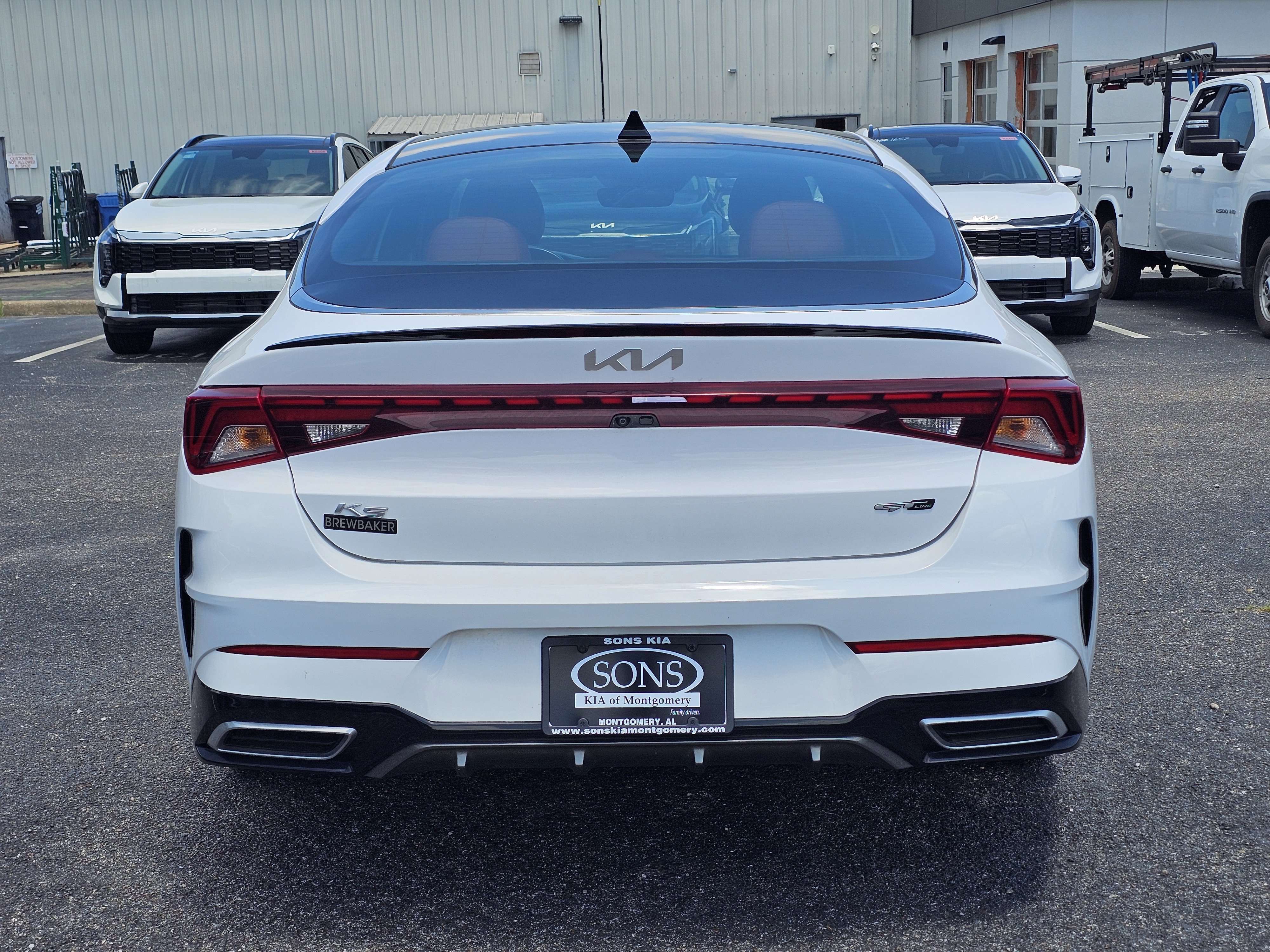 Used 2022 Glacial White Pearl Kia GT-Line image 5