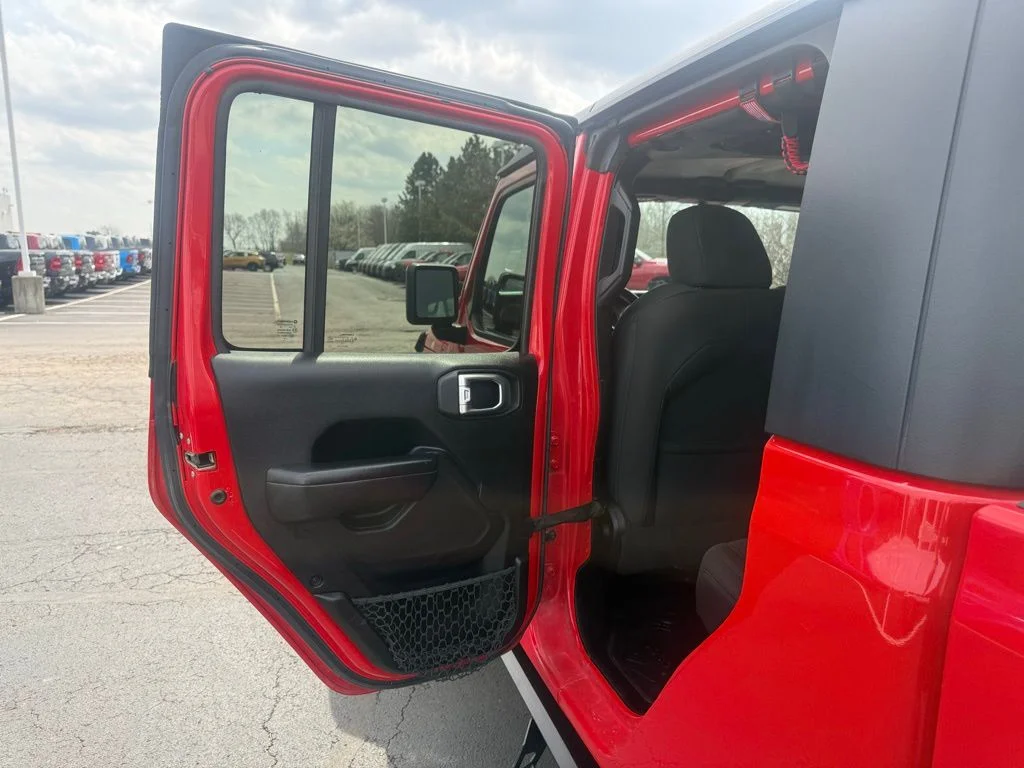 Certified Used 2020 Firecracker Red Clearcoat Jeep Sport image 34