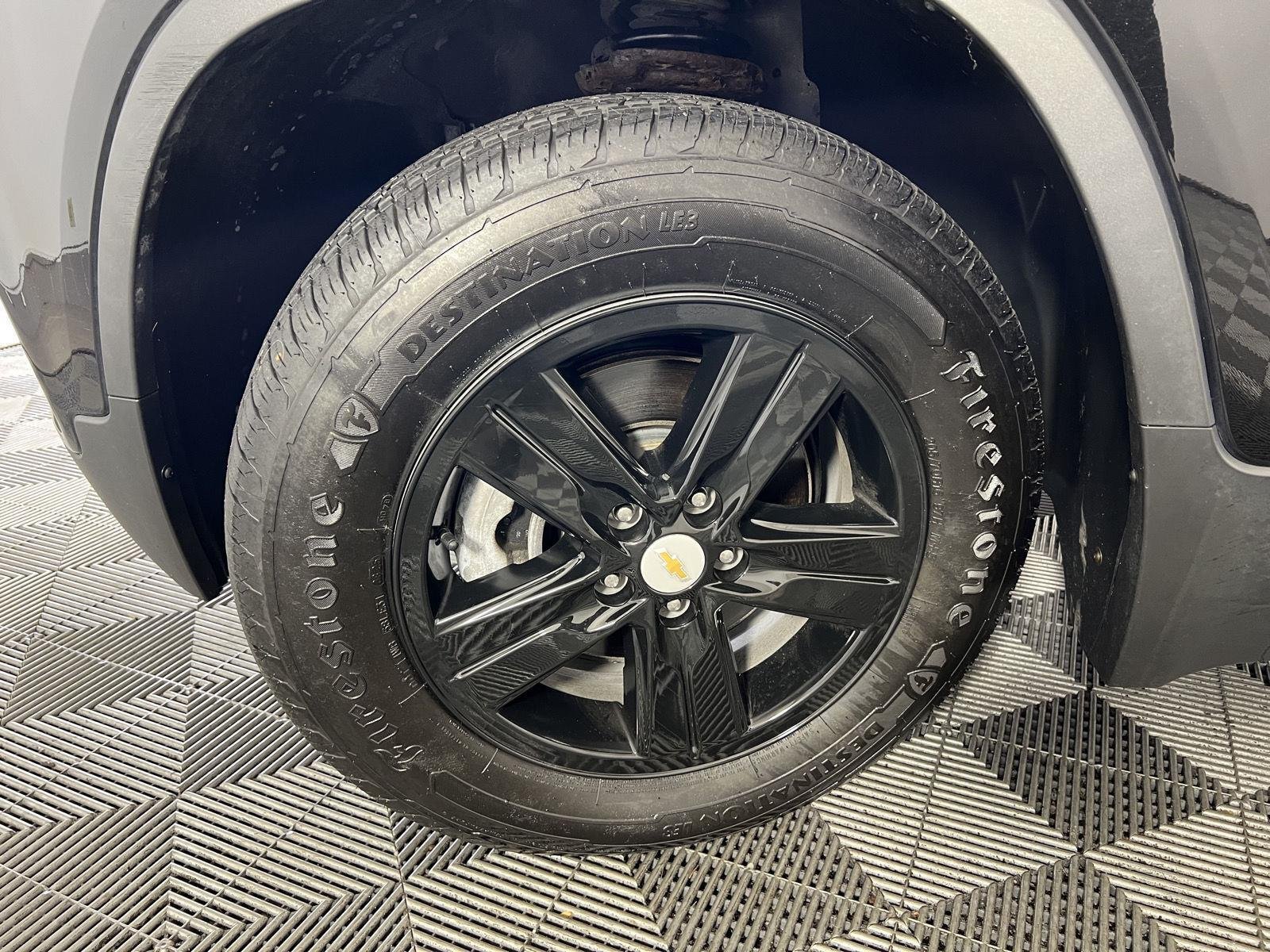 Used 2019 Black Metallic Chevrolet LT image 28