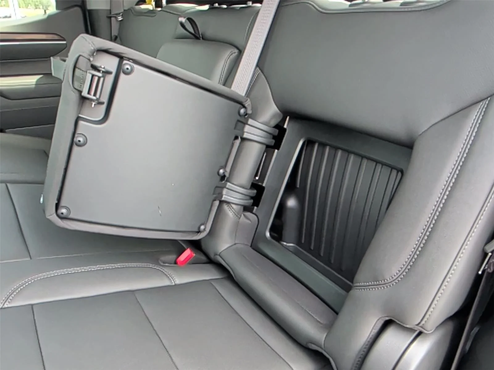 New 2026 Onyx Black GMC SLT image 37
