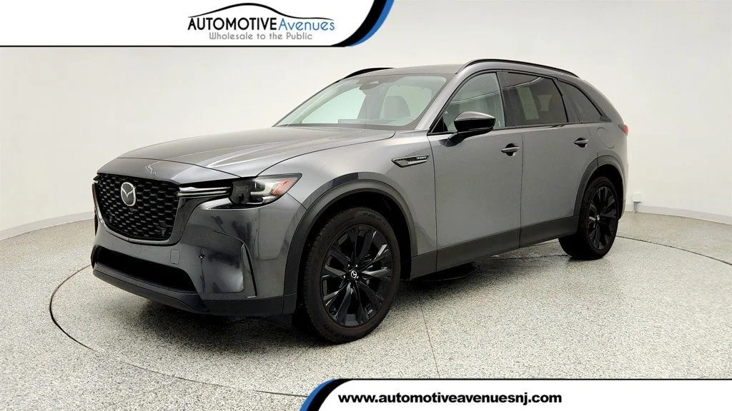 2025 Mazda CX-90's photo