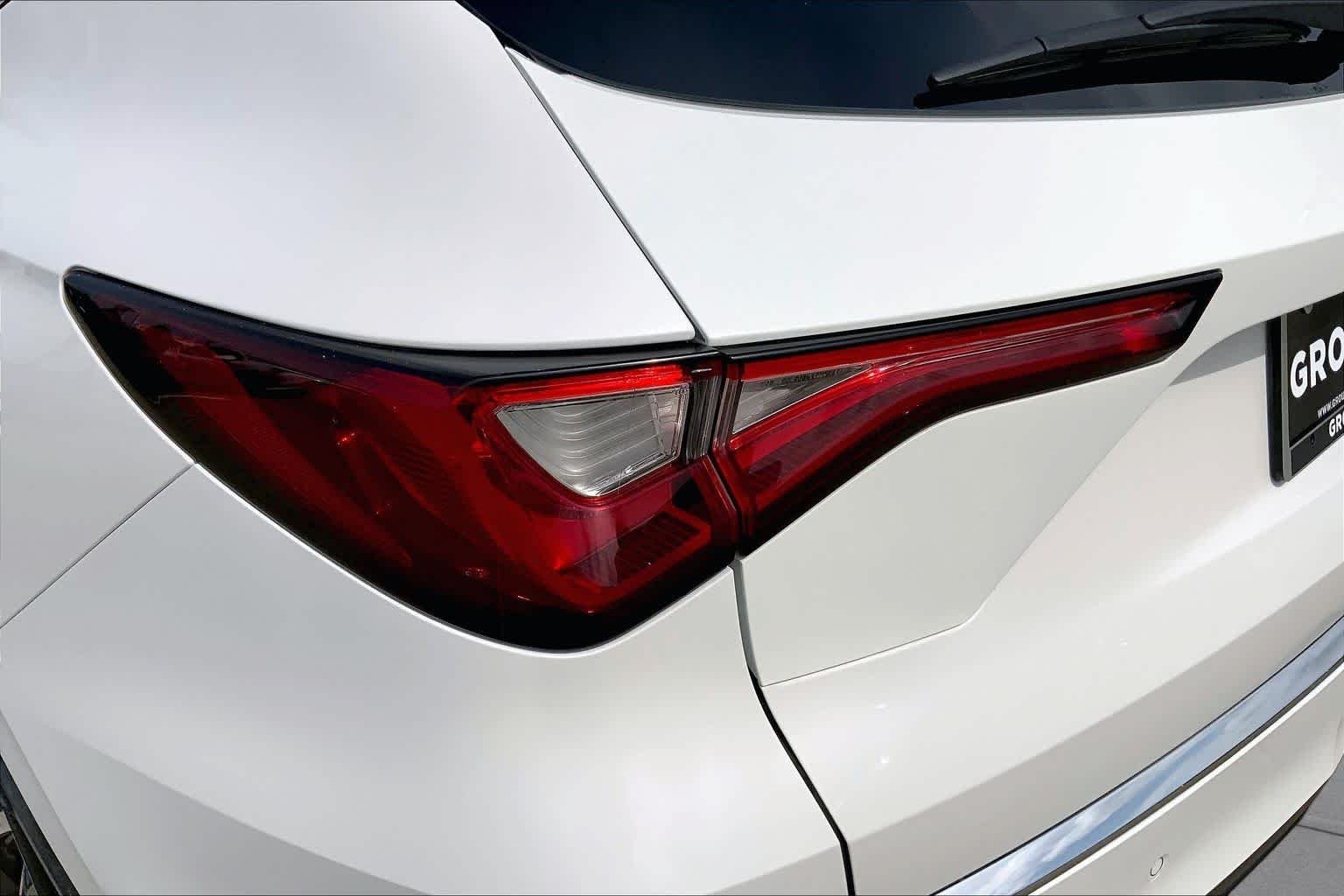 Used 2024 Platinum White Pearl Acura w/Technology Package image 36