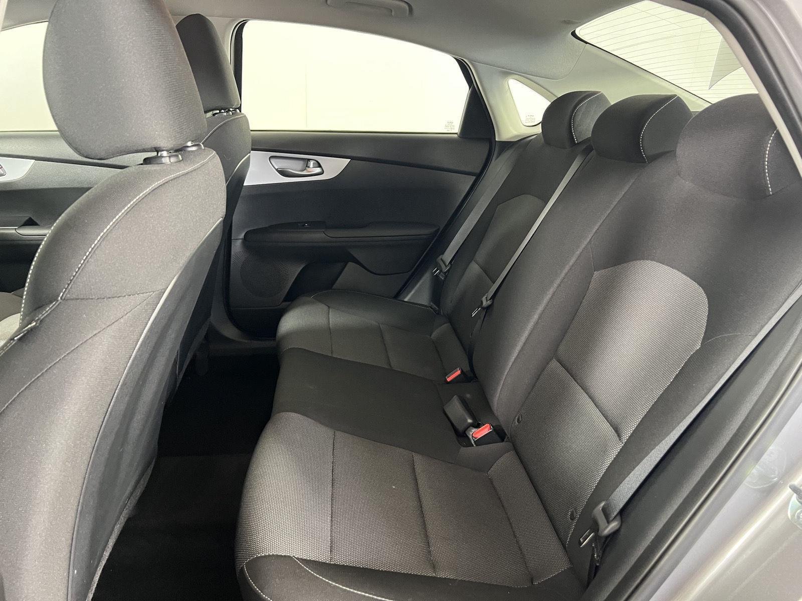 Used 2023 Steel Gray Kia LXS image 17