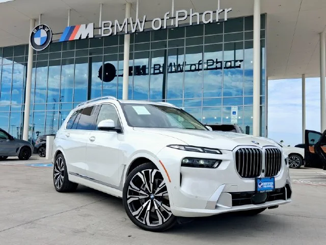 2027 BMW X7