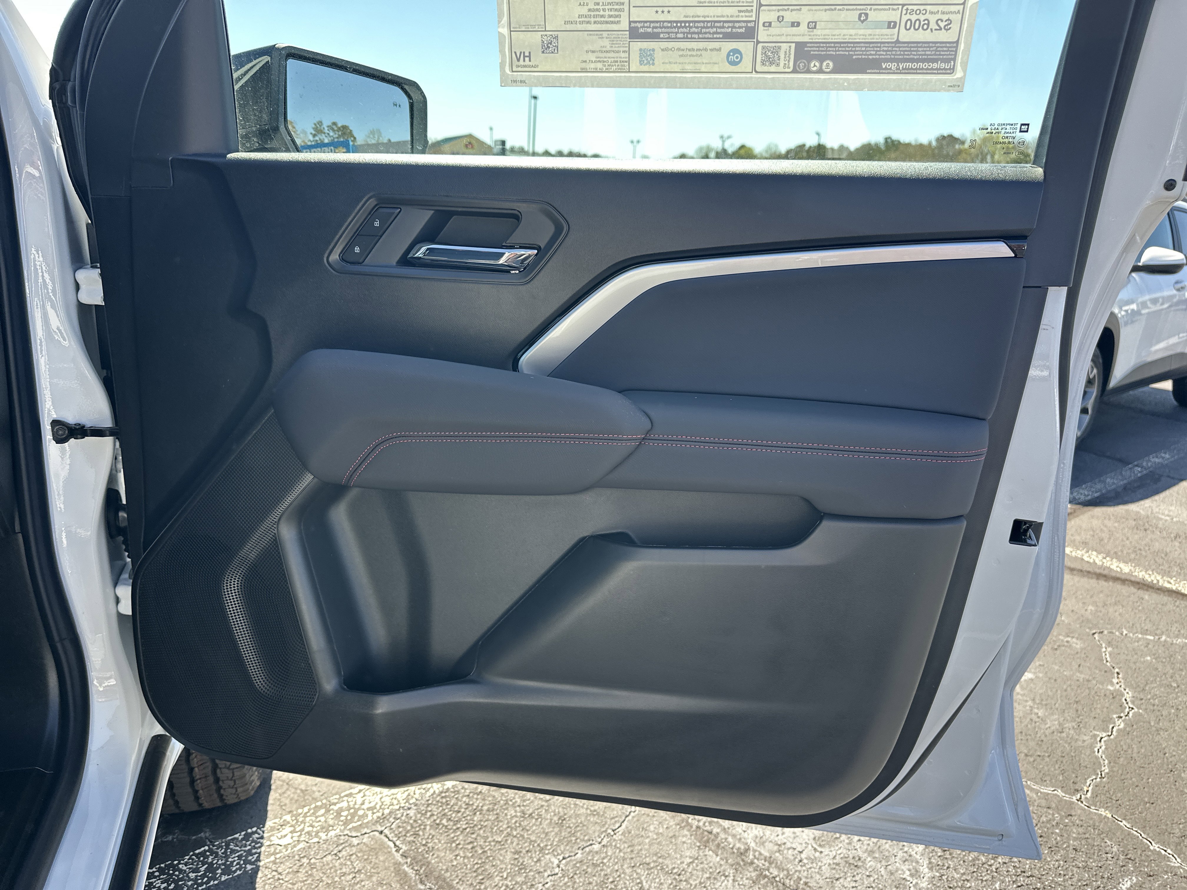 2026 Chevrolet Colorado Z71 - Photo 15