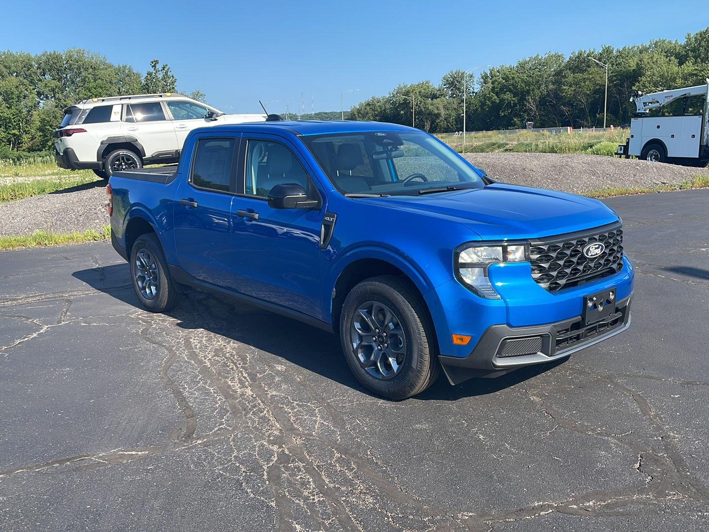 New 2026 Velocity Blue Ford XLT image 38